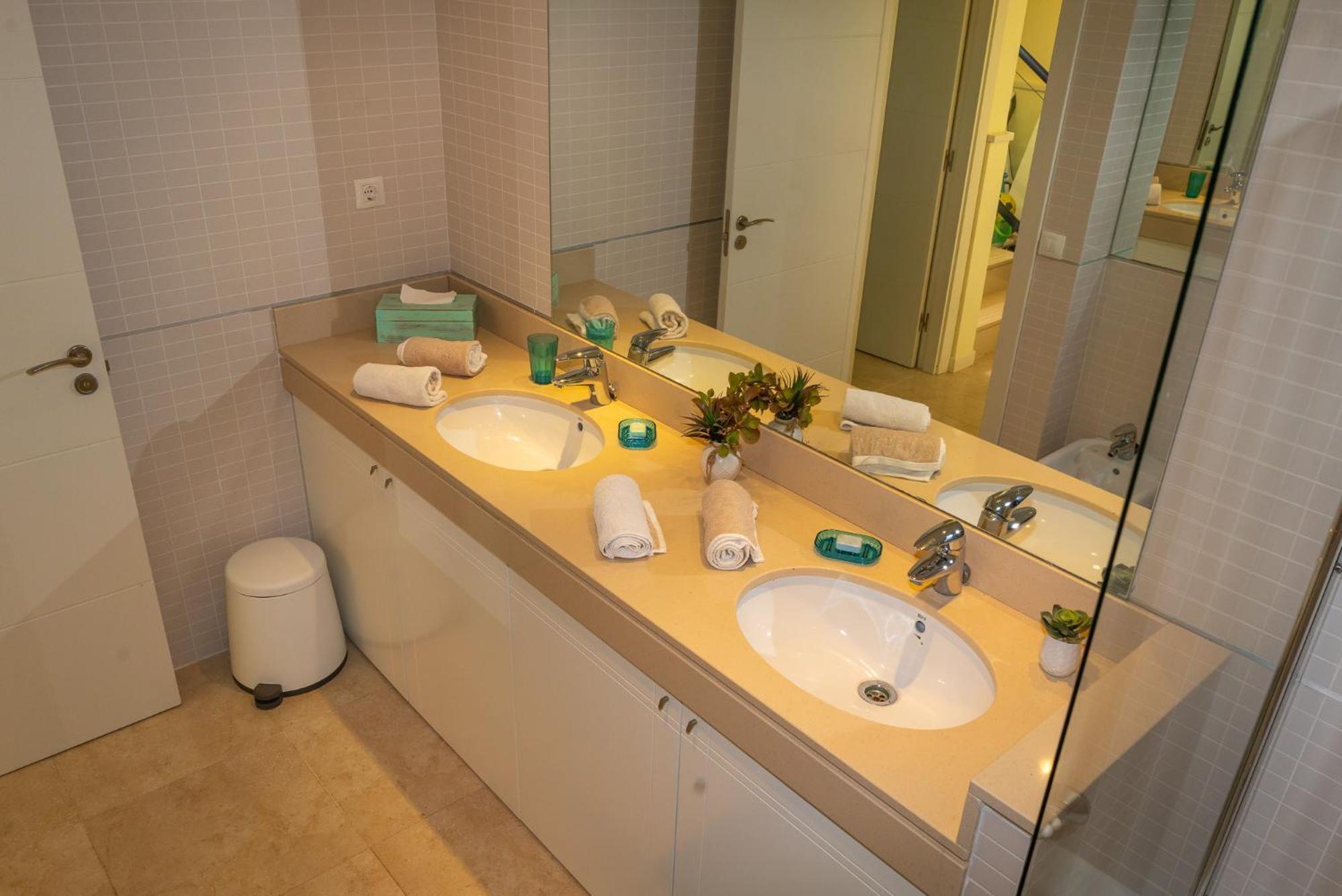 Lucky Thirteen - Apartment With Ocean View カレタ・デ・フステ エクステリア 写真